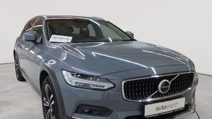 Gebraucht 2021 Volvo V90 CC Pro Kombi | 33.690 € (Superpreis)