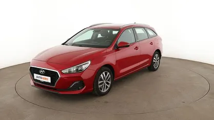 Gebraucht Hyundai i30 Trend 140 PS (102 kW) 2020 Rot Kombi