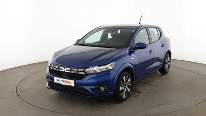 Blau Gebraucht 2025 Dacia Sandero Expression Kleinwagen | 16.300 € (Guter Preis)