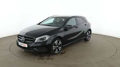 Second-hand Mercedes A250 Urban 211 CP (155 kW) 2015 Negru Berlinǎ