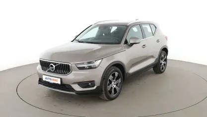 Gebraucht Volvo XC40 Inscription 197 PS (144 kW) 2021 Grau SUV