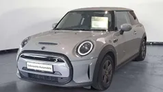 Grau Gebraucht 2022 Mini Cooper SE Essential Kleinwagen | 17.460 € (Fairer Preis)