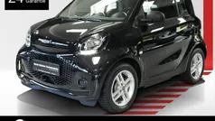 Schwarz Gebraucht 2021 Smart ForTwo Electric Drive Coupé | 10.490 € (Fairer Preis)