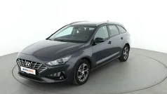 Grau Gebraucht 2022 Hyundai i30 Edition 30 Kombi | 18.080 € (Fairer Preis)