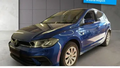 Gebraucht VW Polo Active 80 PS (58 kW) 2023 Reef blue metallic Kleinwagen