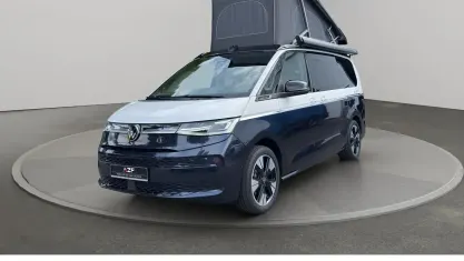 Neu VW California California 150 PS (110 kW) 2026 Candyweiß/ starlight blue metallic/ dach deep black perleffekt Van