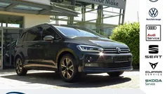 Grau Gebraucht 2021 VW Touran Highline Van / Kleinbus | 27.890 € (Fairer Preis)