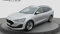 Silber Gebraucht 2022 Ford Focus Kombi | 17.490 € (Fairer Preis)