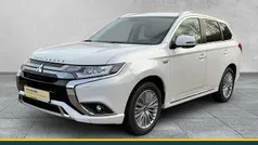 Gebraucht 2021 Mitsubishi Outlander P-HEV Basis SUV | 23.990 € (Fairer Preis)
