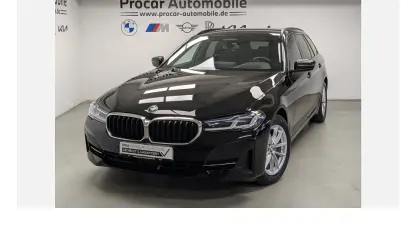 Gebraucht BMW 520 190 PS (139 kW) 2022 Schwarz Kombi