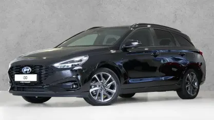 Neu Hyundai i30 Trend 150 PS (110 kW) 2026 Abyss black Kombi