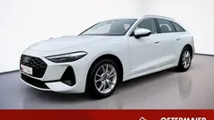 Gletscherweiß Gebraucht 2025 Audi A5 Ambiente Coupé | 39.545 € (Superpreis)