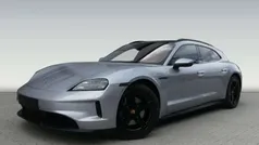 Dolomitsilbermetallic Gebraucht 2024 Porsche Taycan 4S Sport Turismo Limousine | 133.900 € (Superpreis)