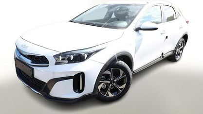 Neu Kia XCeed 116 PS (85 kW) 2026 Deluxe white deluxe white SUV