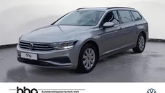 Silber Gebraucht 2022 VW Passat Conceptline Kombi | 22.460 € (Fairer Preis)
