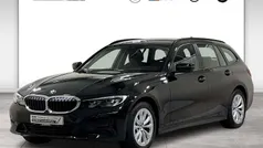 Schwarz ii Gebraucht 2022 BMW 320 Advantage Kombi | 28.890 € (Fairer Preis)