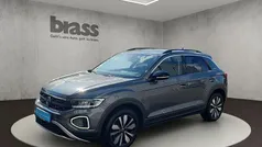 Indiumgrau metallic Gebraucht 2024 VW T-Roc Goal SUV | 28.400 € (Fairer Preis)