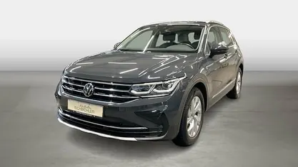 Uranograu Gebraucht 2022 VW Tiguan Elegance SUV | 27.220 € (Superpreis)