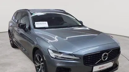 Osmium graumetallic Gebraucht 2021 Volvo V60 R-Design Kombi | 25.790 € (Fairer Preis)
