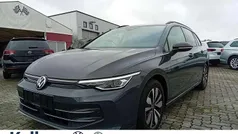 Grau Gebraucht 2024 VW Golf VIII Goal Kombi | 28.970 € (Superpreis)