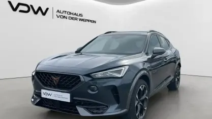 Używany Cupra Formentor VZ 180 KM (132 kW) 2024 Szary SUV