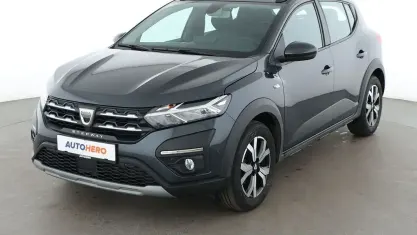 Gebraucht Dacia Sandero Comfort 91 PS (66 kW) 2021 Grau Limousine