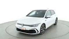 Weiß Gebraucht 2021 VW Golf VIII R-line Limousine | 24.110 € (Fairer Preis)