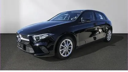 Schwarz Gebraucht 2022 Mercedes A250 Limousine | 22.530 € (Superpreis)