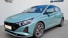 Mangrove green Gebraucht 2024 Hyundai i20 Trend Kleinwagen | 19.990 € (Fairer Preis)