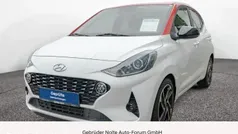 Weiss / Gebraucht 2021 Hyundai i10 Style Kleinwagen | 13.490 € (Fairer Preis)