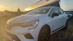 Weiß Gebraucht 2024 Renault Clio V Equilibre Limousine | 13.999 € (Guter Preis)