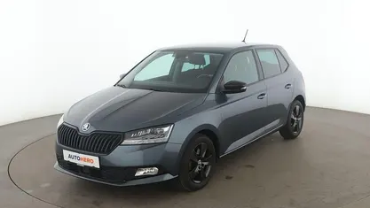 Grau Gebraucht 2022 Skoda Fabia Style Limousine | 17.160 € (Guter Preis)