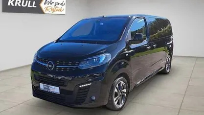 Schwarz Gebraucht 2023 Opel Zafira Life Van / Kleinbus | 34.990 € (Fairer Preis)
