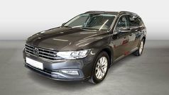 Grau Gebraucht 2022 VW Passat Business Kombi | 21.480 € (Fairer Preis)