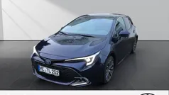 Nagoyablau metallic Gebraucht 2023 Toyota Corolla Team Kombi | 25.490 € (Fairer Preis)