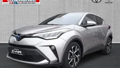 Metalstreamgrau metallic Gebraucht 2020 Toyota C-HR Team SUV | 22.990 € (Etwas zu teuer)