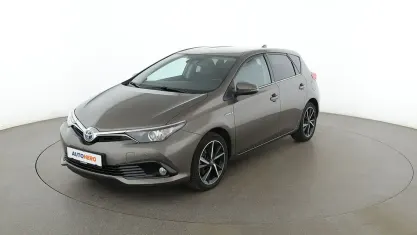 Gebraucht Toyota Auris Hybrid Edition-S 135 PS (99 kW) 2018 Braun Limousine