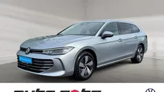 Gebraucht 2024 VW Passat Business Kombi | 35.990 € (Superpreis)