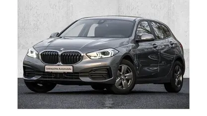 Grau Gebraucht 2022 BMW 118 Advantage Kleinwagen | 20.690 € (Fairer Preis)