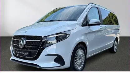 Gebraucht Mercedes V220 Style 163 PS (119 kW) 2025 Weiß Van / Kleinbus