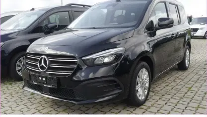 Gebraucht Mercedes T180 Progressive 116 PS (85 kW) 2024 Schwarz Van / Kleinbus