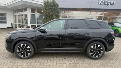 Neu Opel Grandland X 145 PS (106 kW) 2026 Schwarz SUV