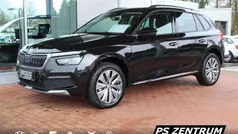 Blackmagic perleffekt (schwarz) met. Gebraucht 2023 Skoda Kamiq Tour SUV | 23.630 € (Fairer Preis)