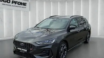 Używany Ford Focus ST 280 KM (205 kW) 2022 Szary Kombi