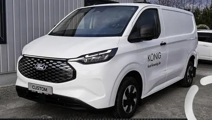 Weiß Gebraucht 2024 Ford E-Transit Trend Van | 45.689 € (Etwas zu teuer)