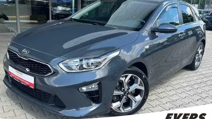 Gebraucht Kia Ceed Turbo 140 PS (102 kW) 2020 Grau Kleinwagen