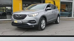 Gebraucht 2018 Opel Grandland X Edition SUV | 12.390 € (Guter Preis)