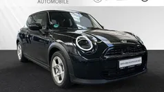 Midnight black metallic Gebraucht 2024 Mini Cooper Kleinwagen | 27.490 € (Fairer Preis)