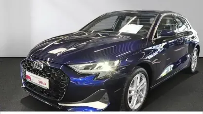Używany Audi A3 Advanced 150 KM (110 kW) 2025 Niebieski Sedan/Limuzyna