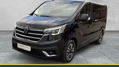 Tenebroschwarz Neu 2024 Renault Trafic Van | 50.490 € (Etwas zu teuer)